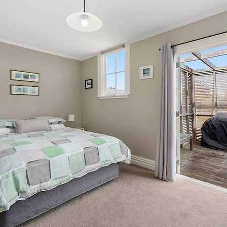 Applecross Cottage Martinborough Bagian luar foto